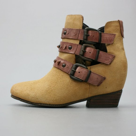 Anthropologie OTBT Ladies 6.5 Valley View Honey Side-zip Ankle Strap Booties - Picture 2 of 12